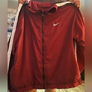 Red Nike Wind Breaker Vintage